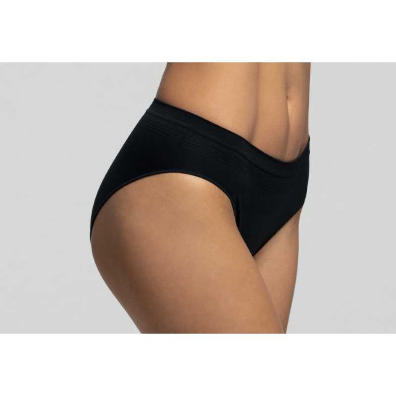Microfiber seamless brief