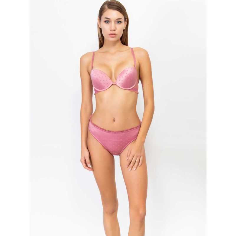 Push-up bra with graduated cups and underwire