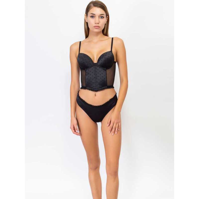 Top with padded cups and panels